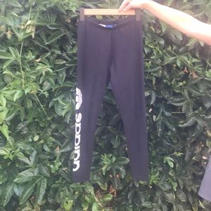 Adidas leggings